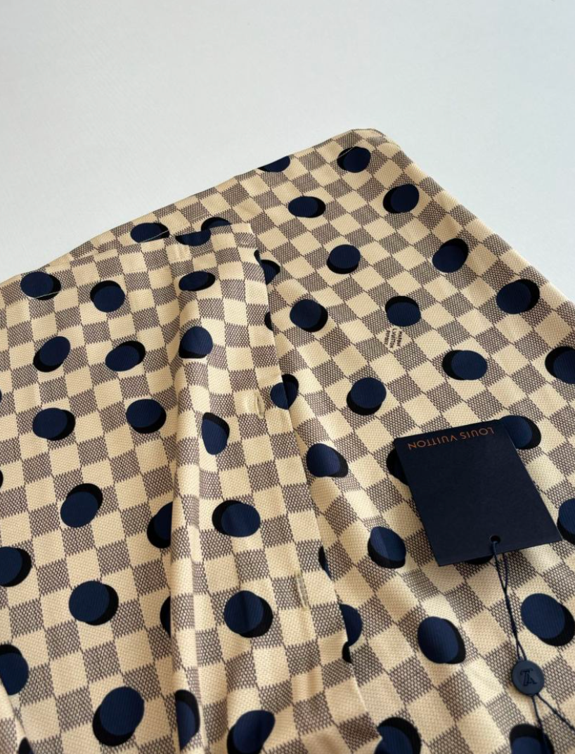 LOUIS VUITTON DAMIER POLKA DOT SILK SHIRT & SHORTS SET– 1:1 HIGH END
