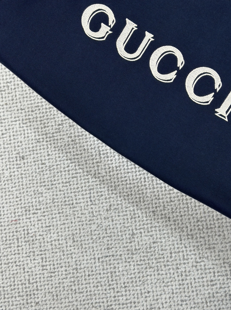 GUCCI 26FW EMBROIDERED LOGO COTTON CREWNECK SWEATSHIRT – 1:1 HIGH END