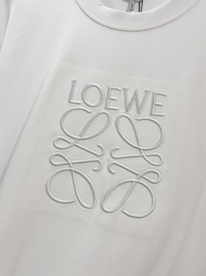 LOEWE 2026FW ANAGRAM EMBROIDERED SIGNATURE LONG SLEEVE T-SHIRT – 1:1 HIGH END
