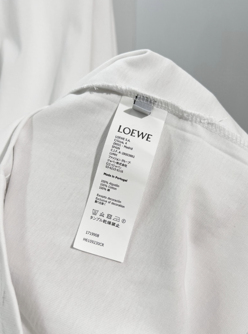 LOEWE 2026FW ANAGRAM EMBROIDERED SIGNATURE LONG SLEEVE T-SHIRT – 1:1 HIGH END