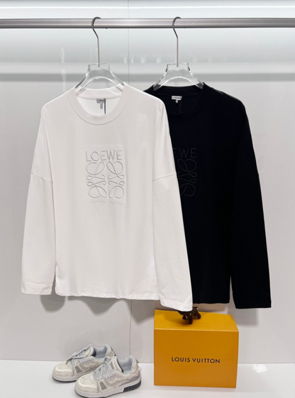 LOEWE 2026FW ANAGRAM EMBROIDERED SIGNATURE LONG SLEEVE T-SHIRT – 1:1 HIGH END