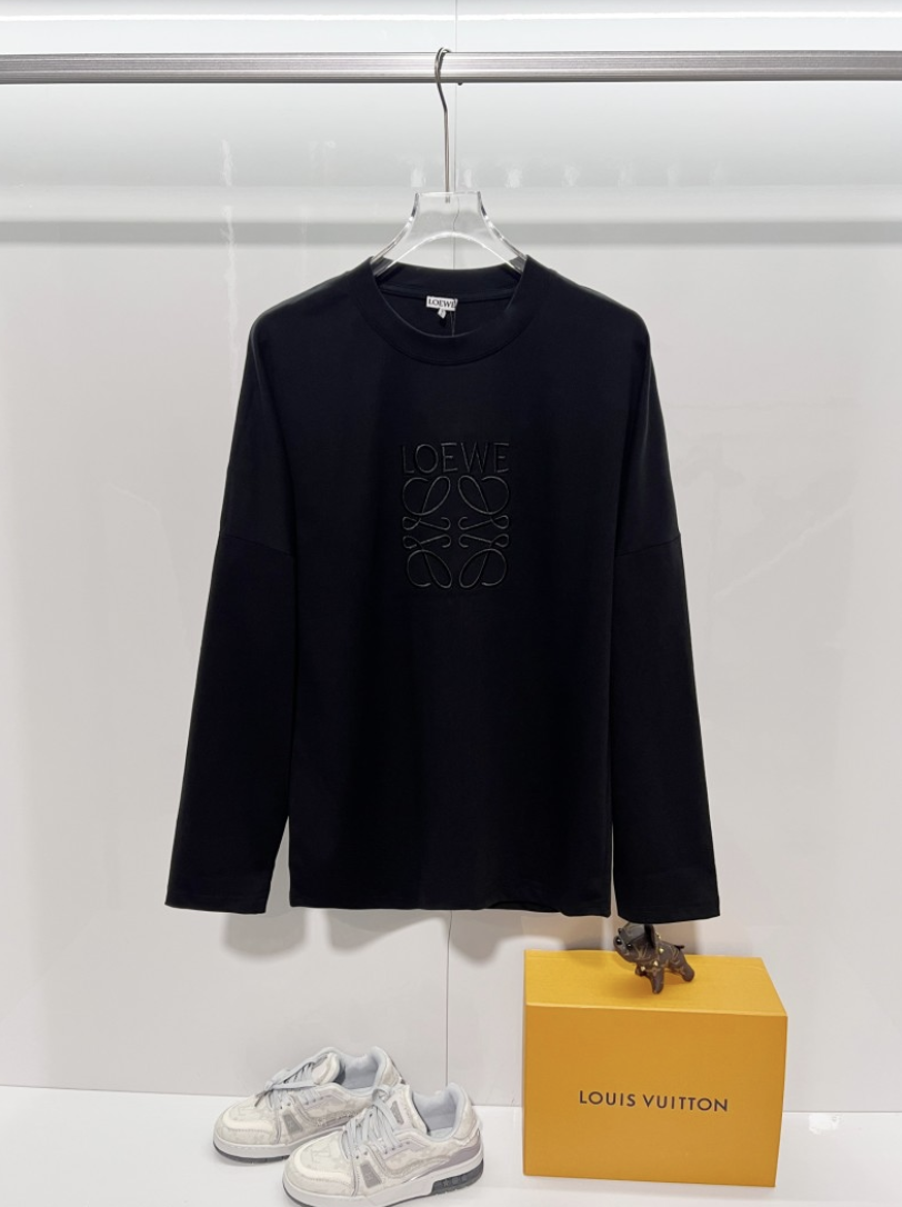 LOEWE 2026FW ANAGRAM EMBROIDERED SIGNATURE LONG SLEEVE T-SHIRT – 1:1 HIGH END