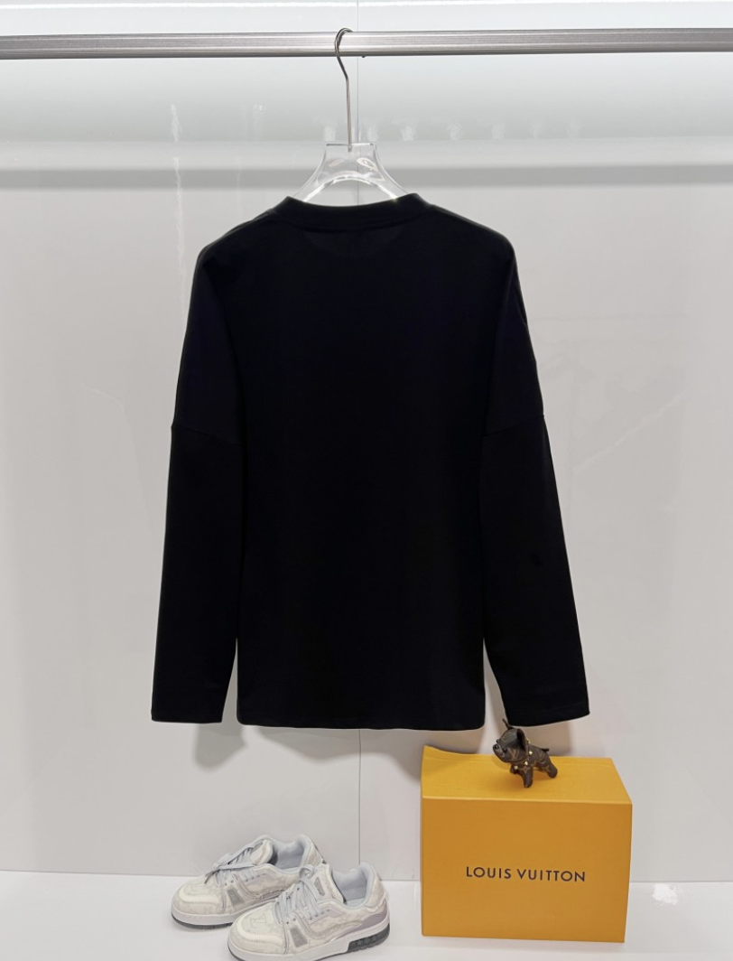 LOEWE 2026FW ANAGRAM EMBROIDERED SIGNATURE LONG SLEEVE T-SHIRT – 1:1 HIGH END