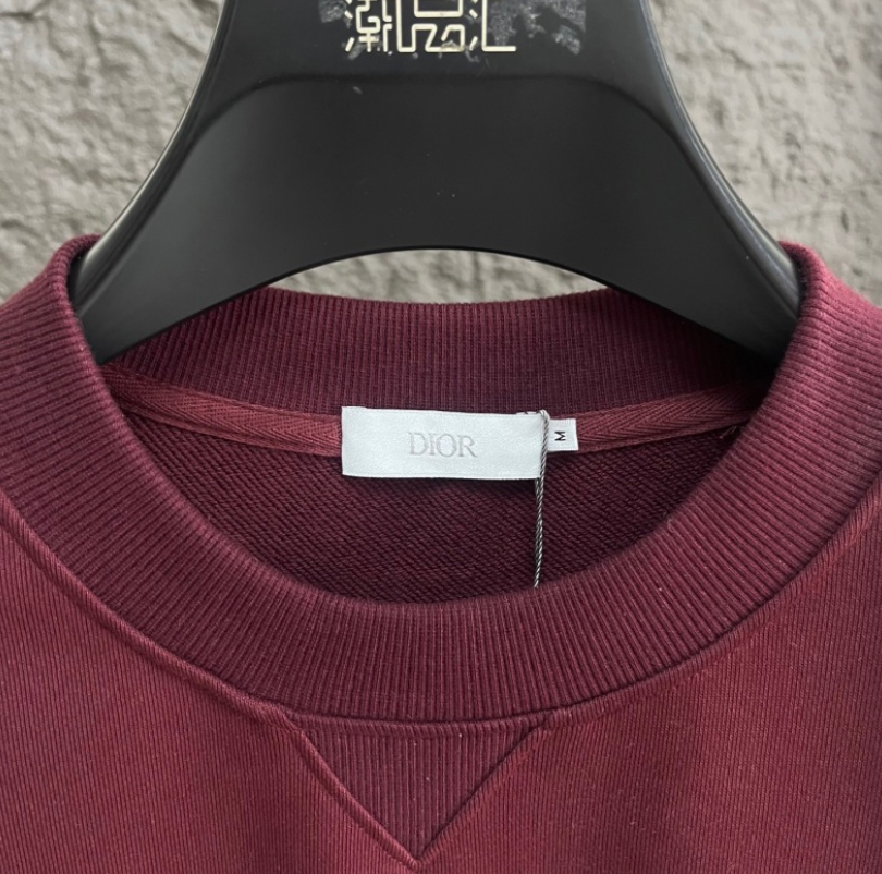 DIOR 2026FW CD EMBOSSED MINIMALIST CREWNECK SWEATSHIRT – 1:1 HIGH END