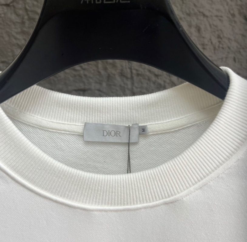 DIOR 2026FW CD EMBROIDERED BOUCLÉ MONOGRAM CREWNECK SWEATSHIRT– 1:1 HIGH END
