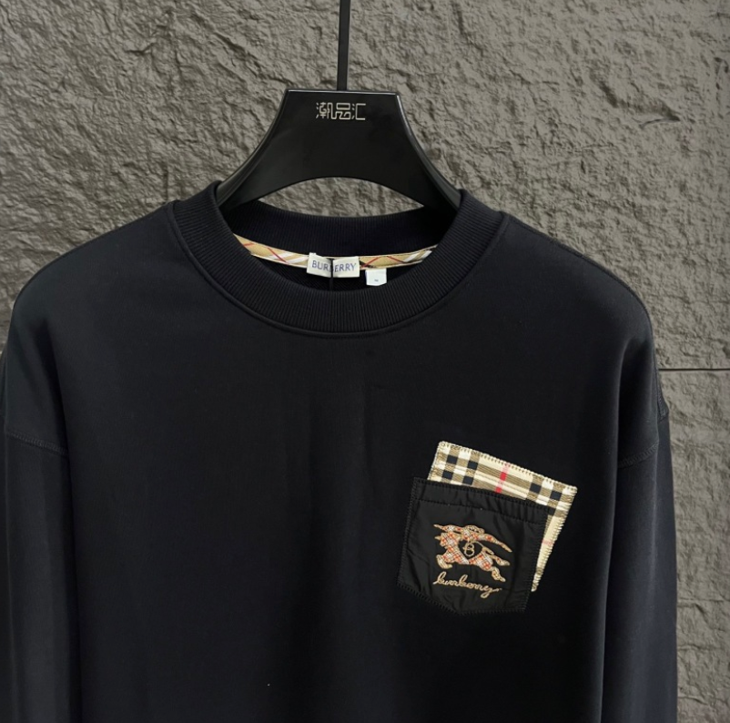 BURBERRY VINTAGE CHECK CONTRAST POCKET CREWNECK SWEATSHIRT – 1:1 HIGH END