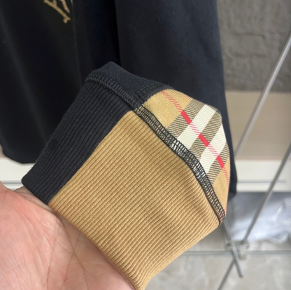 BURBERRY VINTAGE CHECK CONTRAST POCKET CREWNECK SWEATSHIRT – 1:1 HIGH END