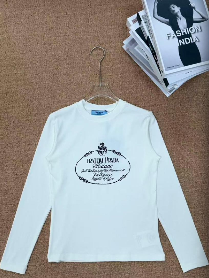 PRADA FRATELLI RETRO MONOGRAM LONG SLEEVE SLIM T-SHIRT – 1:1 HIGH END