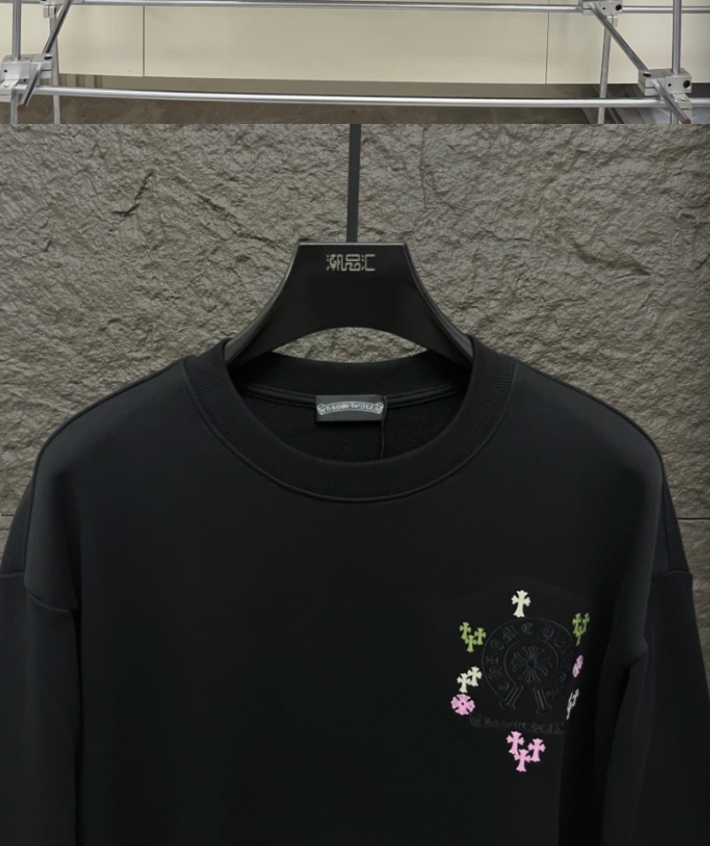 CHROME HEARTS CH 2026FW MULTI-COLOR CEMETERY CROSS POCKET CREWNECK SWEATSHIRT – 1:1 HIGH END