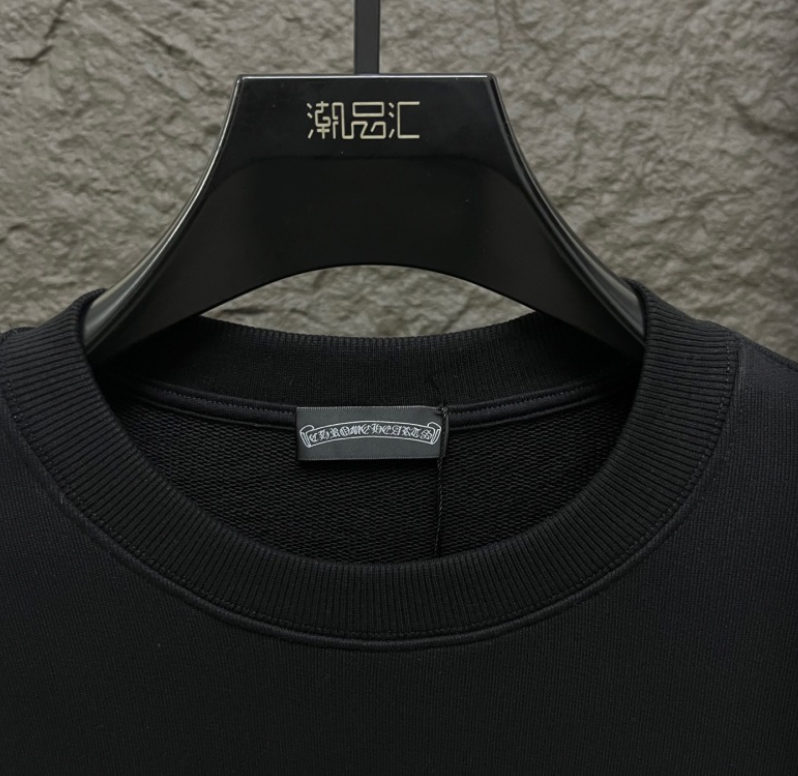CHROME HEARTS CH 2026FW MULTI-COLOR CEMETERY CROSS POCKET CREWNECK SWEATSHIRT – 1:1 HIGH END