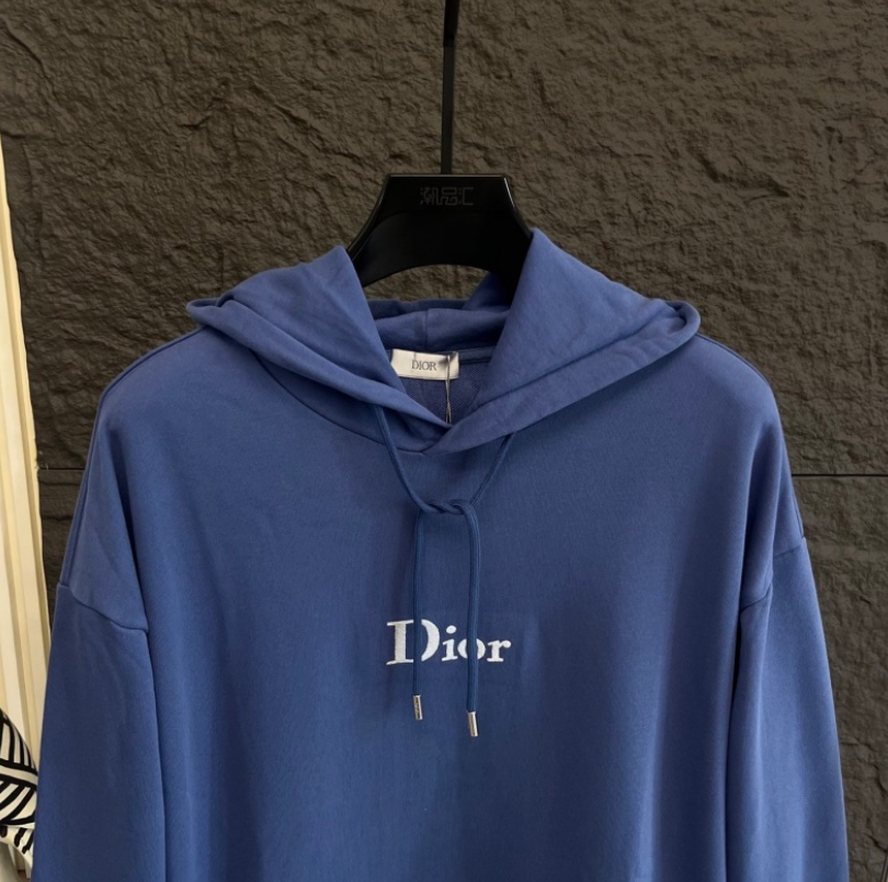 DIOR 2026FW EMBROIDERED SIGNATURE LOGO HOODIE – 1:1 HIGH END