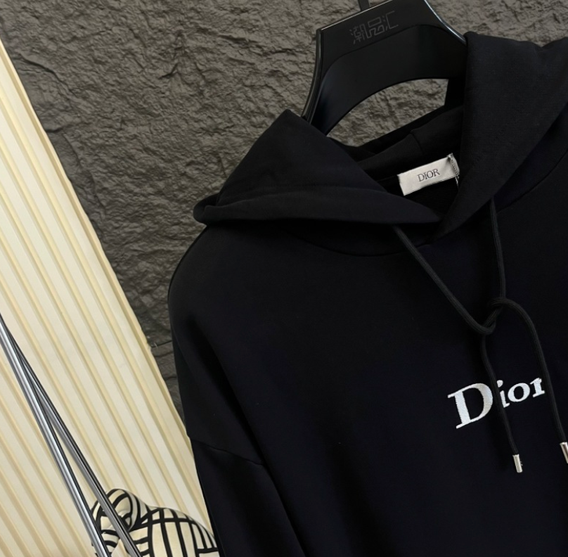 DIOR 2026FW EMBROIDERED SIGNATURE LOGO HOODIE – 1:1 HIGH END