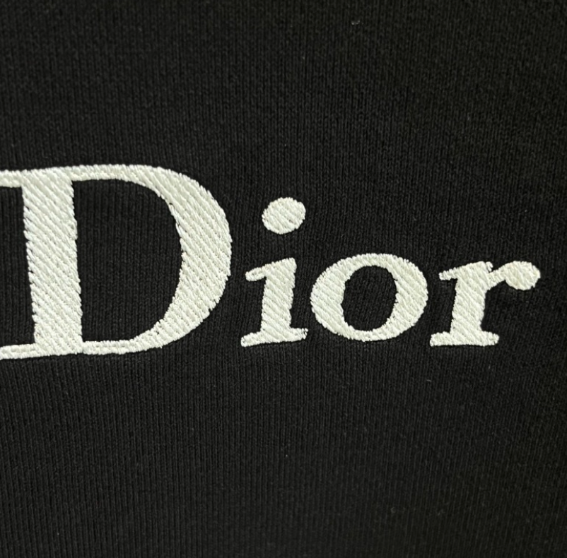 DIOR 2026FW EMBROIDERED SIGNATURE LOGO HOODIE – 1:1 HIGH END