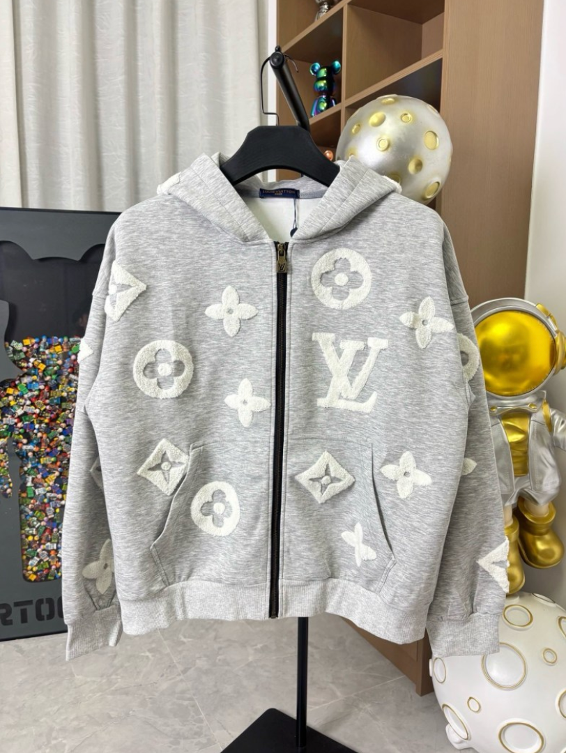 LOUIS VUITTON LV 2026FW ALL-OVER MONOGRAM BOUCLÉ ZIP-UP HOODIE – 1:1 HIGH END