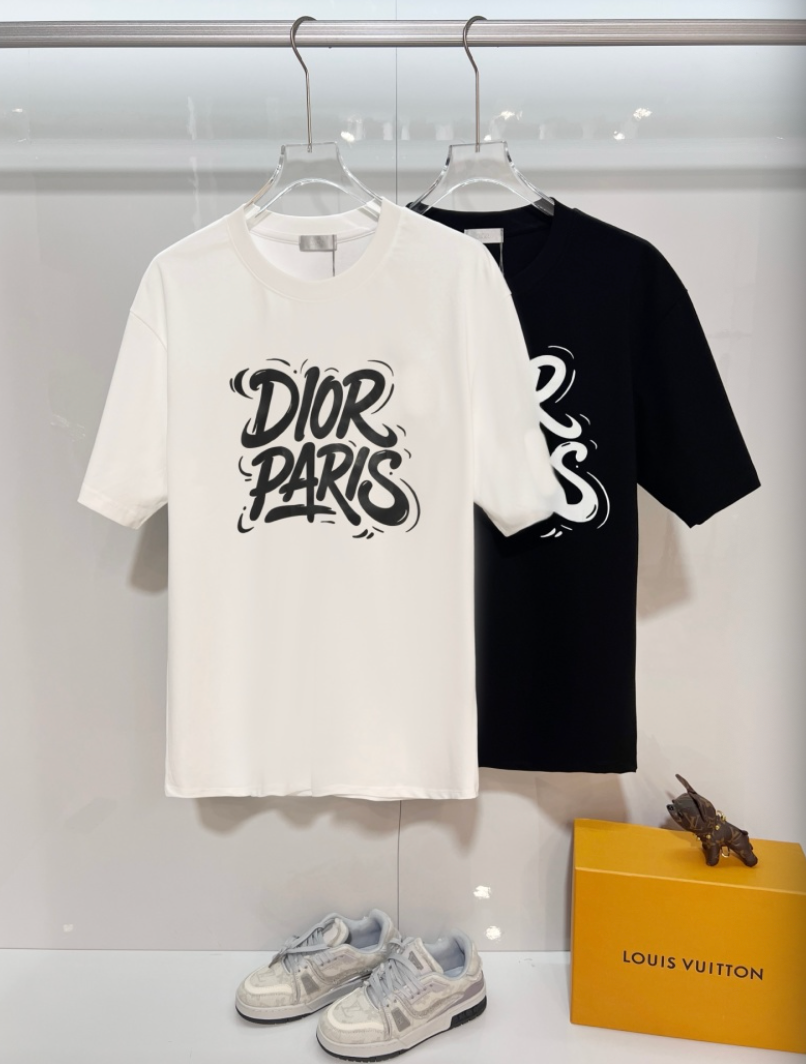 DIOR PARIS GRADIENT LOGO T-SHIRT – 1:1 HIGH END