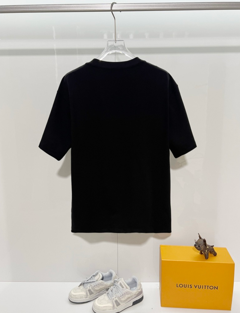 DIOR PARIS GRADIENT LOGO T-SHIRT – 1:1 HIGH END