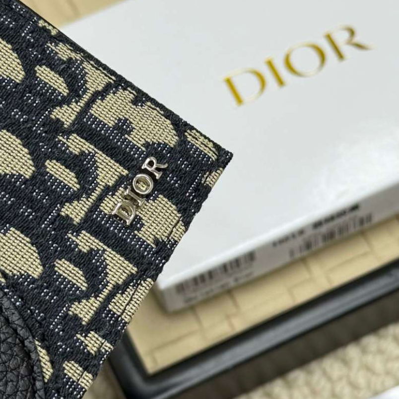 DIOR SADDLE OBLIQUE RETRO PASSPORT HOLDER – FULL SET – 1:1 HIGH END