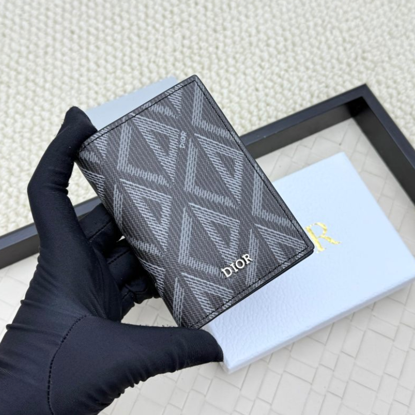 DIOR SADDLE OBLIQUE RETRO PASSPORT HOLDER – FULL SET – 1:1 HIGH END