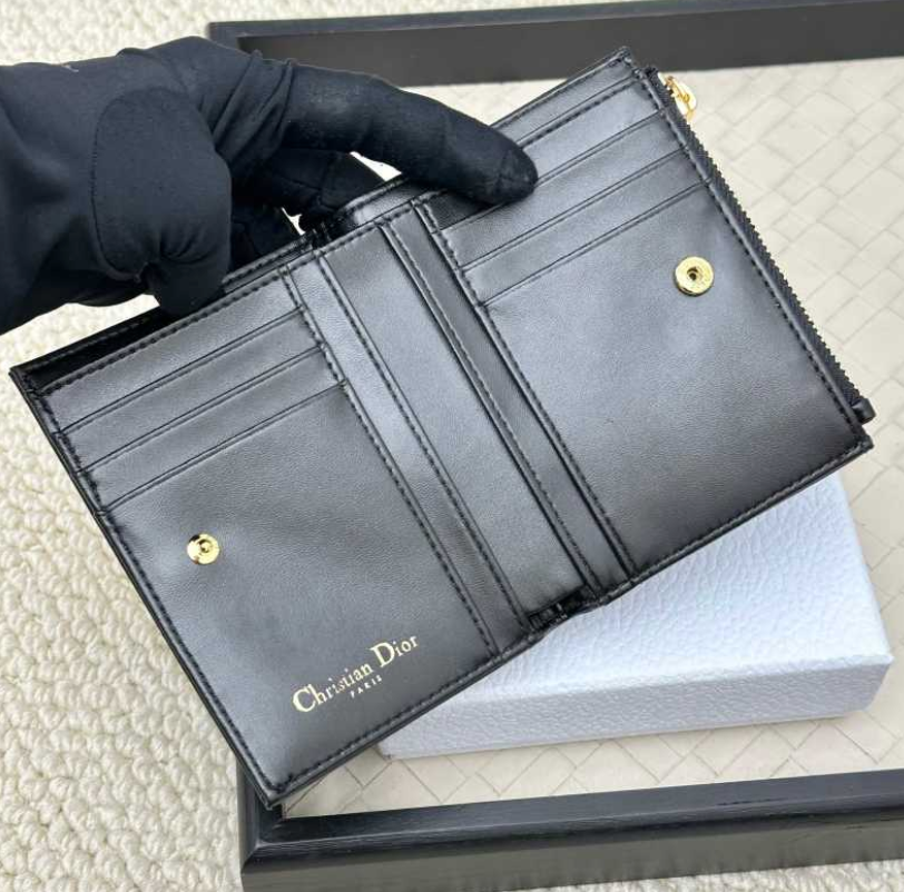 DIOR CARO DAHLIA RETRO COMPACT WALLET COLLECTION – FULL SET – 1:1 HIGH END