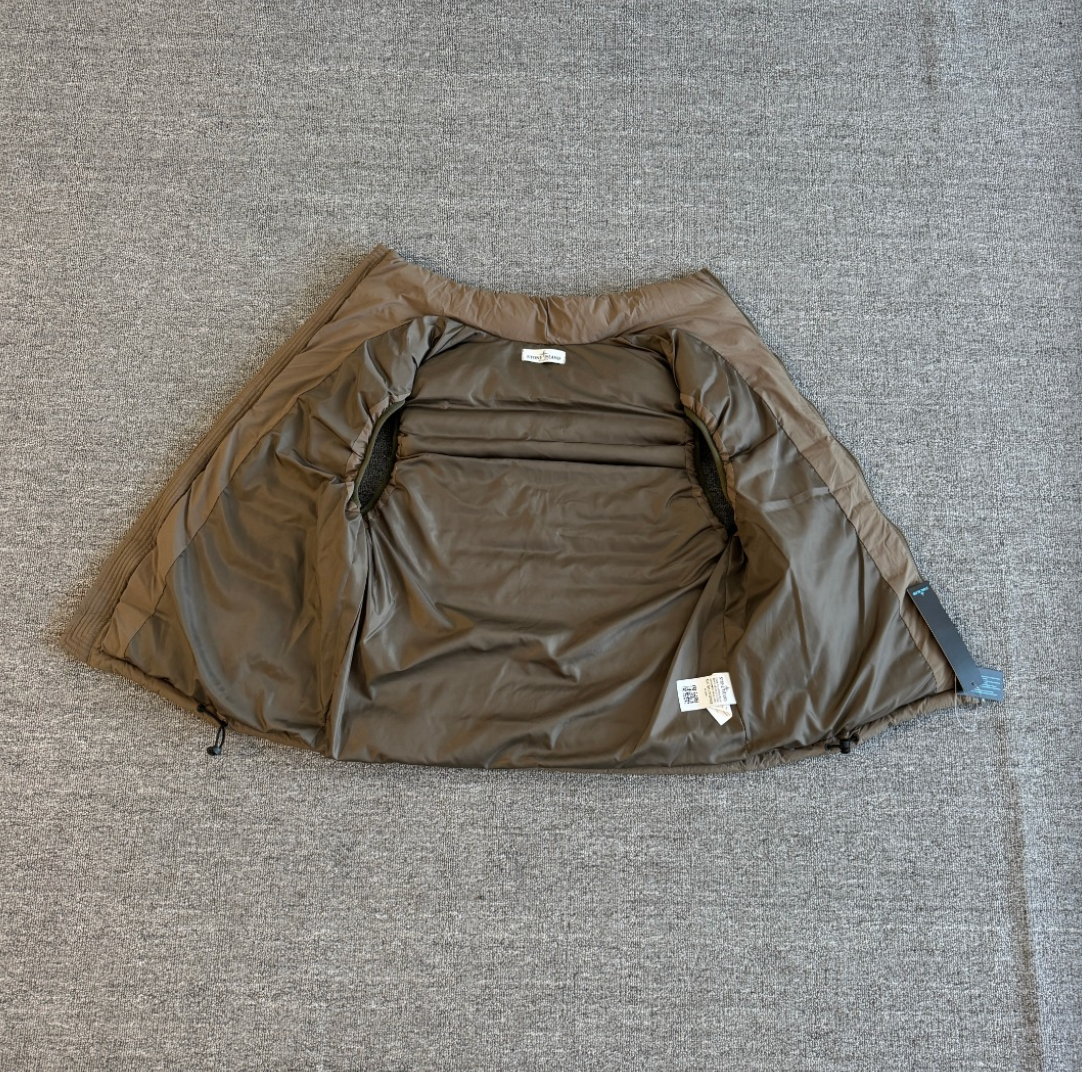 STONE ISLAND LIGHT DOWN PUFFER VEST– 1:1 HIGH END