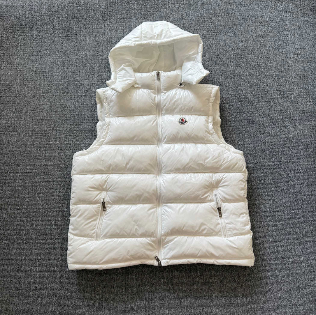 MONCLER HOODED DOWN VEST – 1:1 HIGH END