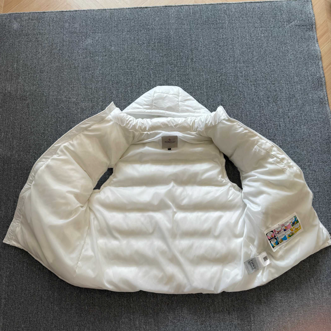 MONCLER HOODED DOWN VEST – 1:1 HIGH END