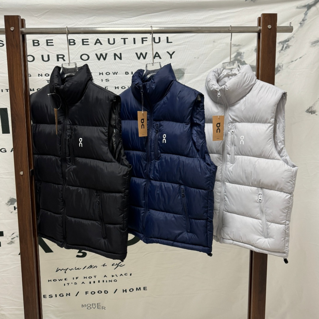 ON RUNNING RUNNING STAND COLLAR VEST – 1:1 HIGH END