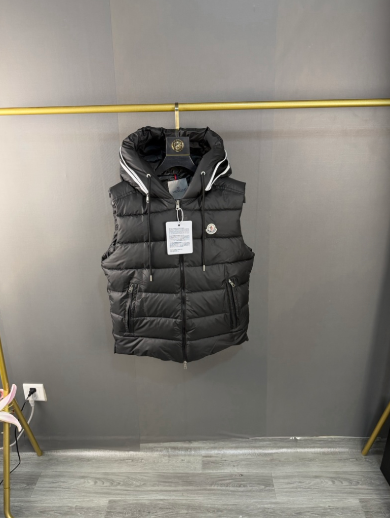 MONCLER DOWN VEST RETRO COLLECTION – 1:1 HIGH END