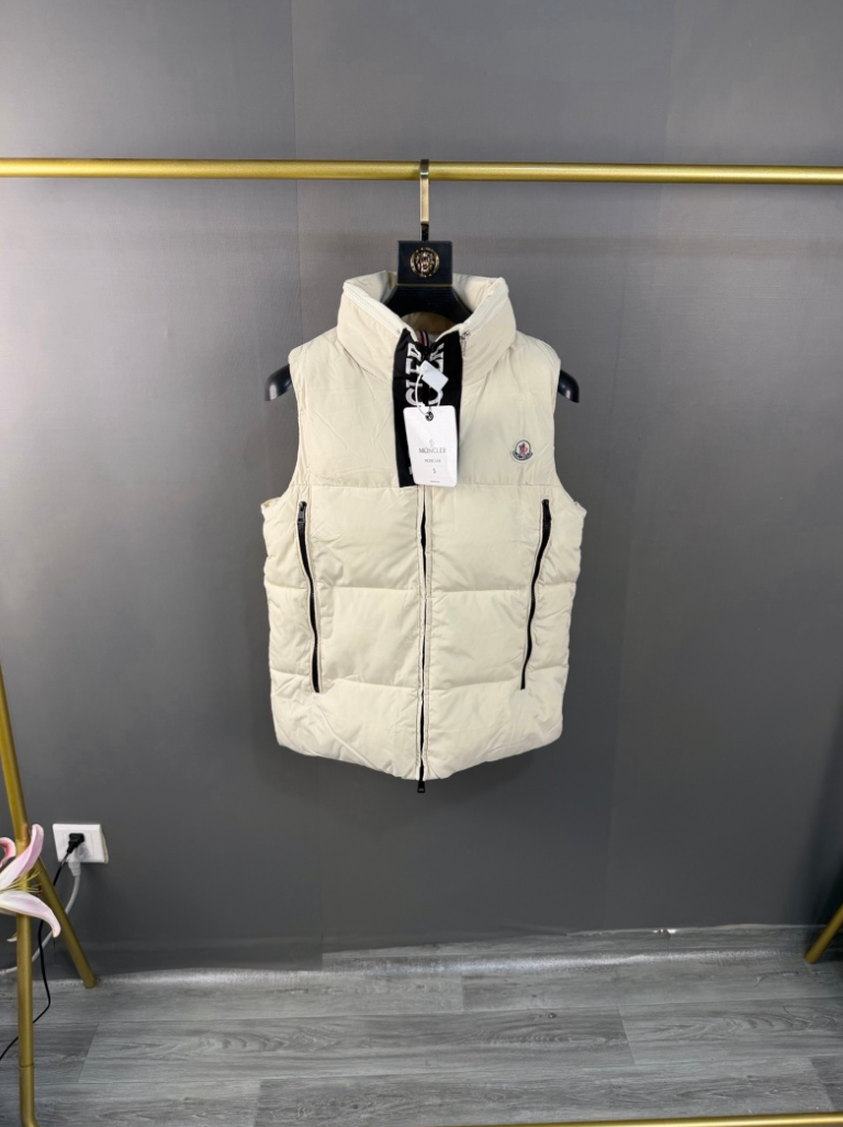 MONCLER DOWN VEST RETRO COLLECTION – 1:1 HIGH END