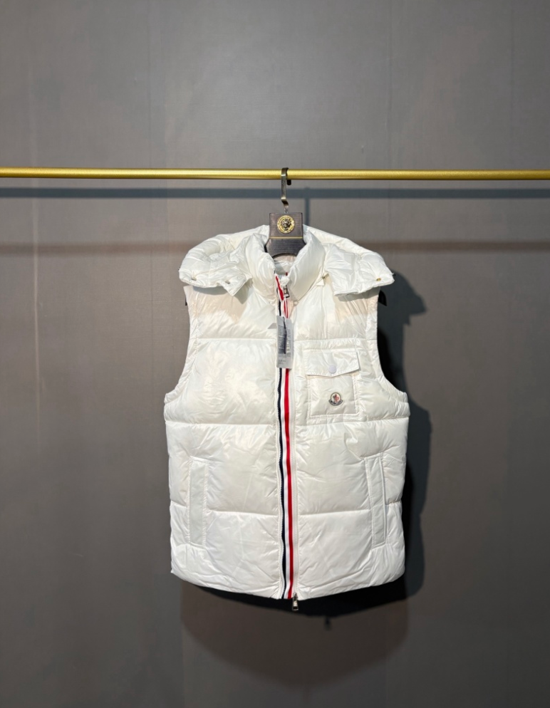 MONCLER DOWN VEST RETRO COLLECTION – 1:1 HIGH END