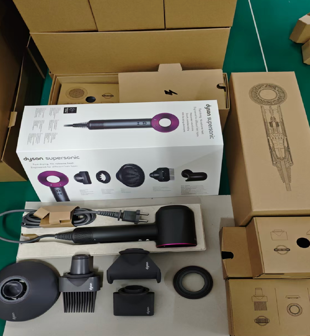 DYSON SUPERSONIC™ HAIR DRYER COLLECTION – MULTIPLE COLORS & FULL SET – HIGH END