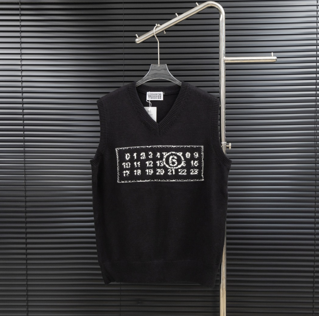 MAISON MARGIELA MM6 NUMERIC V-NECK KNIT SWEATER VEST – 1:1 HIGH END