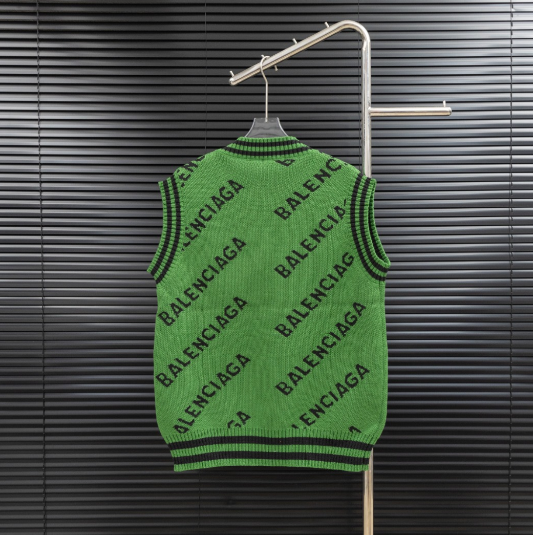 BALENCIAGA V-NECK KNITTED WOOL VEST – 1:1 HIGH END