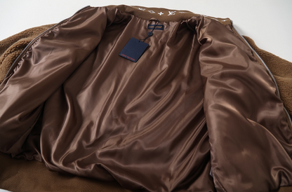 LOUIS VUITTON 25FW MONOGRAM CUFFS FLEECE JACKET – INDIVIDUAL PIECE – 1:1 HIGH END
