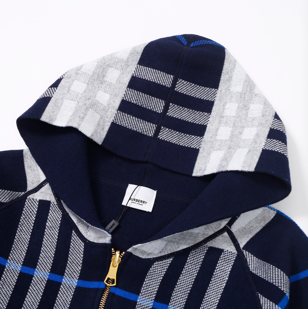 BURBERRY CLASSIC CHECK KNITTED ZIP-UP HOODIE – INDIVIDUAL PIECE – 1:1 HIGH END