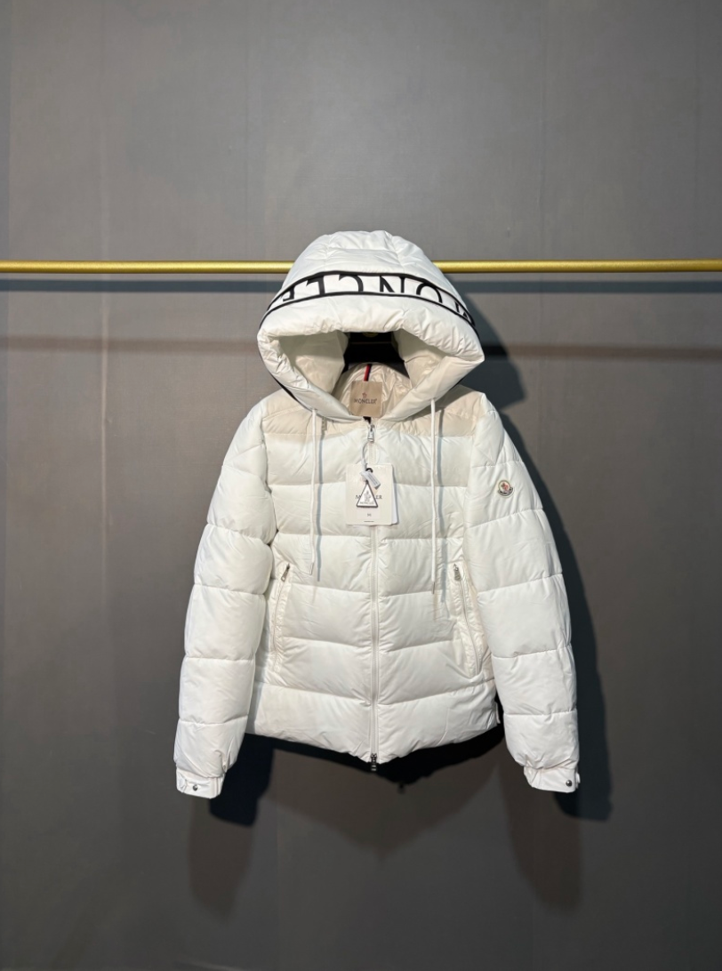 MONCLER PUFFER JACKET – HIGH QUALITY 1:1
