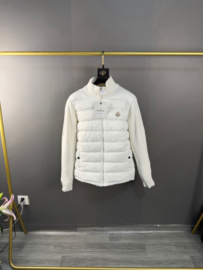 MONCLER PUFFER JACKET – HIGH QUALITY 1:1