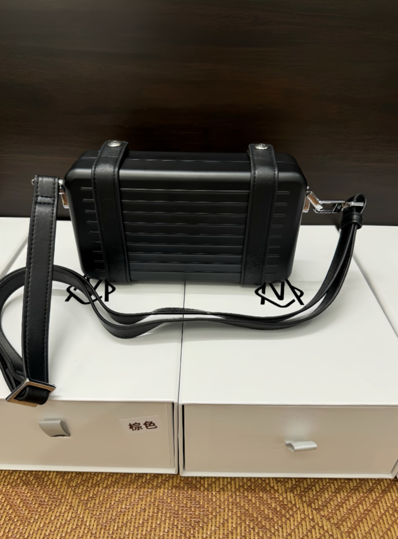 RIMOWA PERSONAL ALUMINIUM CROSS-BODY BAG – HIGH QUALITY 1:1