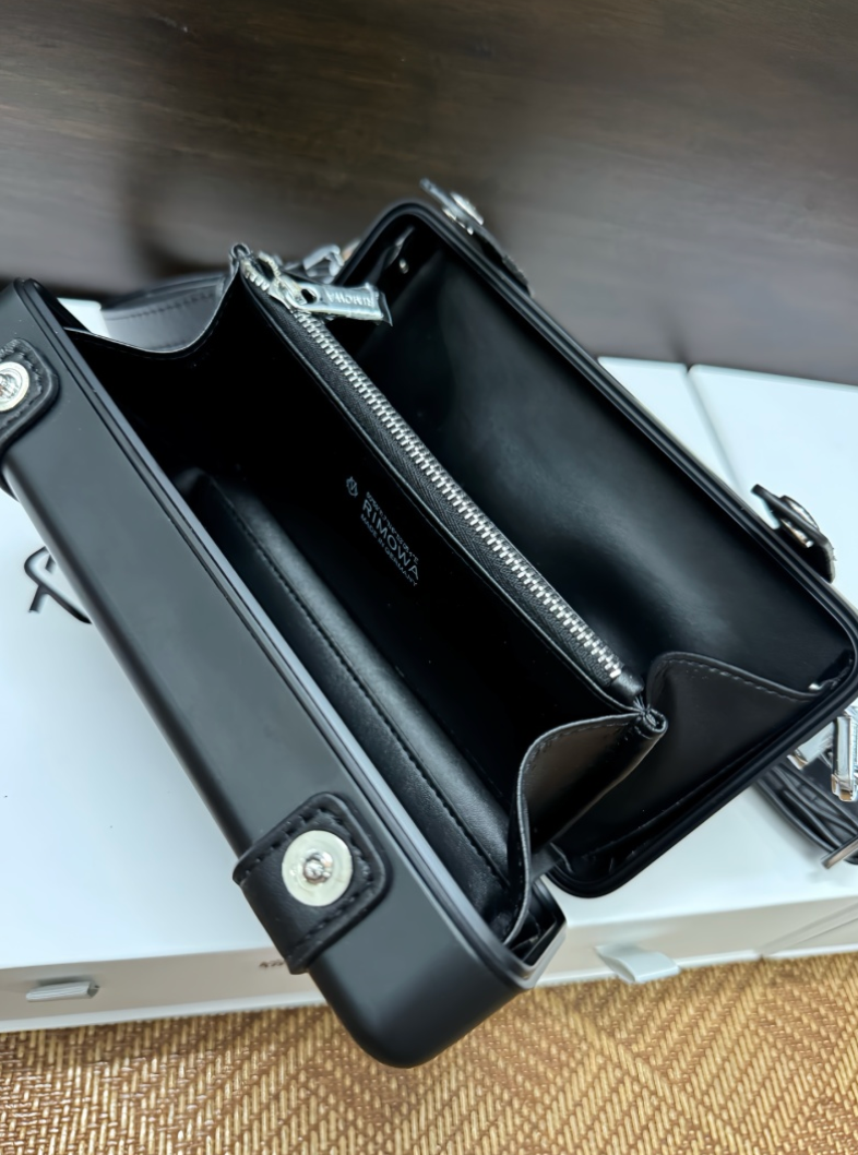 RIMOWA PERSONAL ALUMINIUM CROSS-BODY BAG – HIGH QUALITY 1:1
