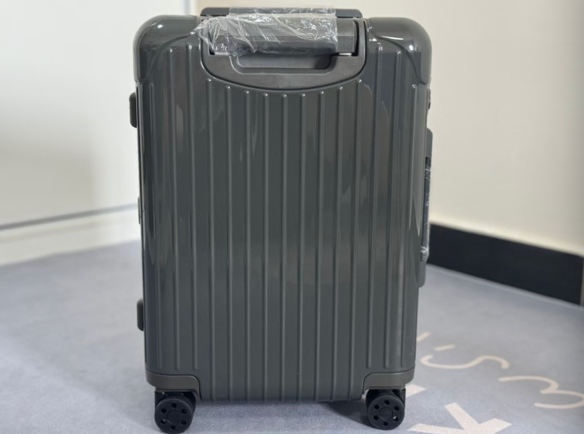 RIMOWA SLEEVE CARRY-ON LUGGAGE – HIGH QUALITY 1:1