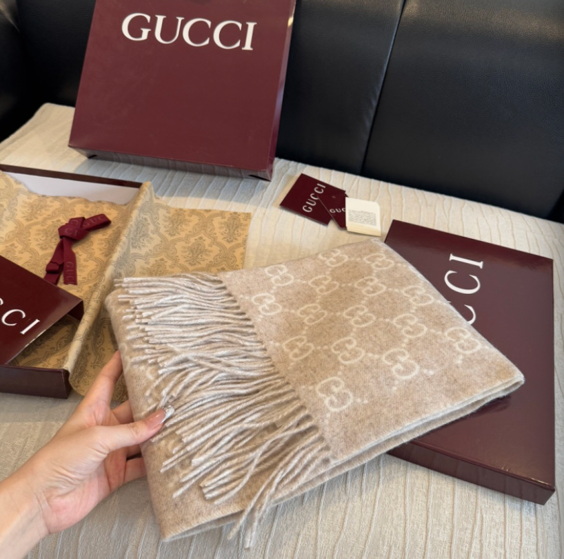 GUCCI GG WOOL SCAR – 100% WOLLE – HIGH QUALITY 1:1
