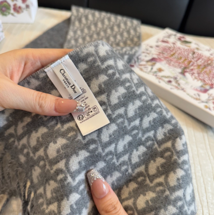 DIOR OBLIQUE CASHMERE SCARF – 100% KASCHMIR – HIGH QUALITY 1:1