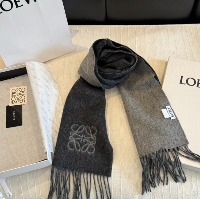LOEWE LOGO WOOL & CASHMERE SCARF – HIGH QUALITY 1:1