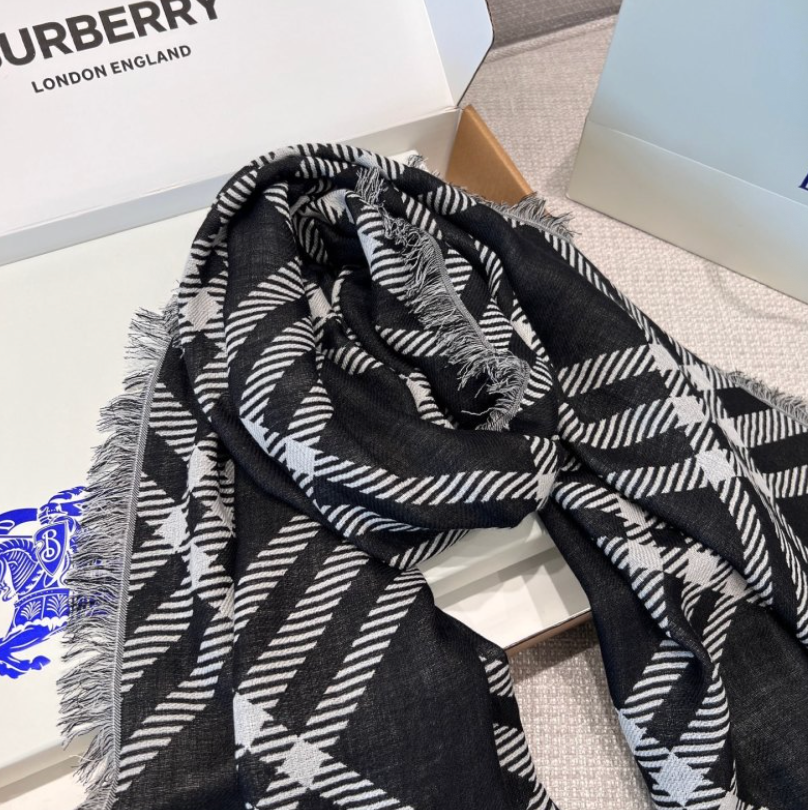 BURBERRY WOOL & CASHMERE SCARF – HIGH QUALITY 1:1