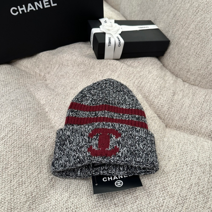 CHANEL-STYLE KNIT BEANIE – HIGH QUALITY 1:1