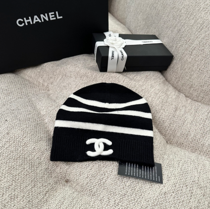 CHANEL-STYLE KNIT BEANIE – HIGH QUALITY 1:1