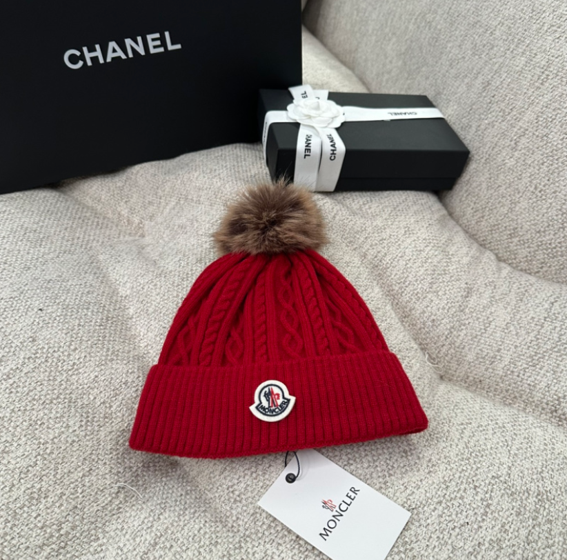MONCLER-STYLE KNIT BEANIE – WITH & WITHOUT POM-POM – HIGH QUALITY 1:1