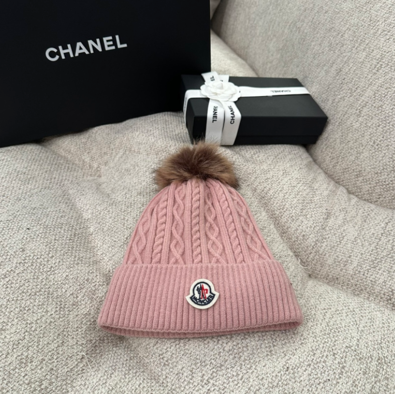 MONCLER-STYLE KNIT BEANIE – WITH & WITHOUT POM-POM – HIGH QUALITY 1:1