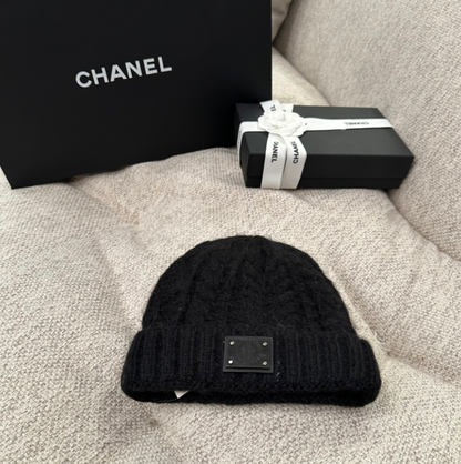 MONCLER-STYLE KNIT BEANIE – WITH & WITHOUT POM-POM – HIGH QUALITY 1:1