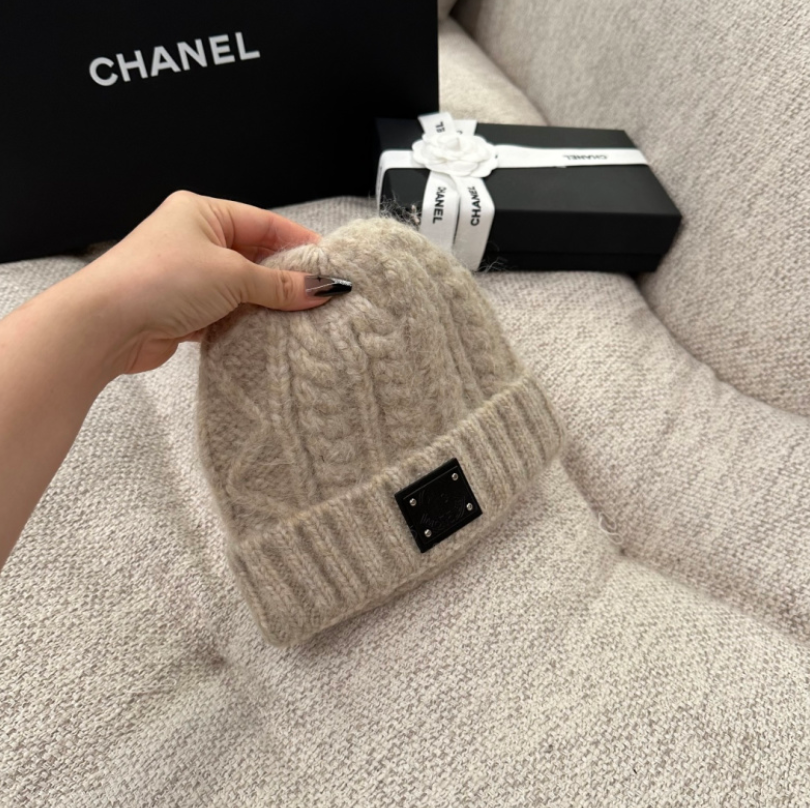 MONCLER-STYLE KNIT BEANIE – WITH & WITHOUT POM-POM – HIGH QUALITY 1:1